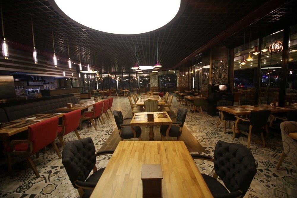 科内尔酒店 Sincan 外观 照片
